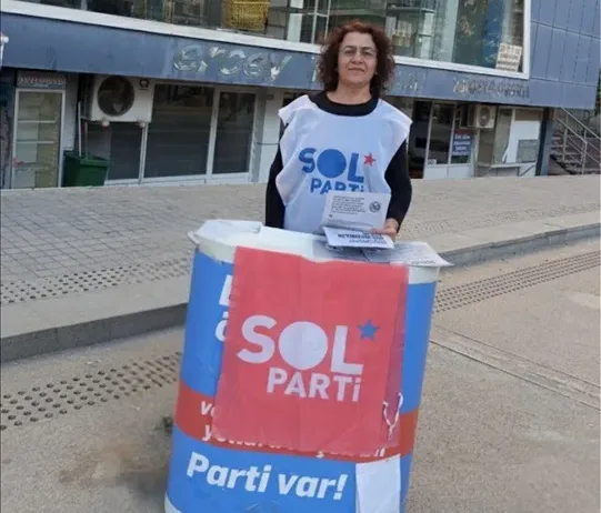 sol parti açıklama