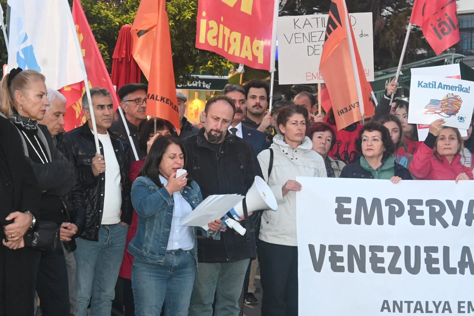 antalya venezuela eylemi