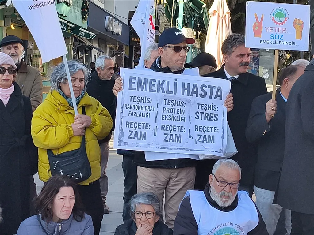 antalya emekli basın açıklaması
