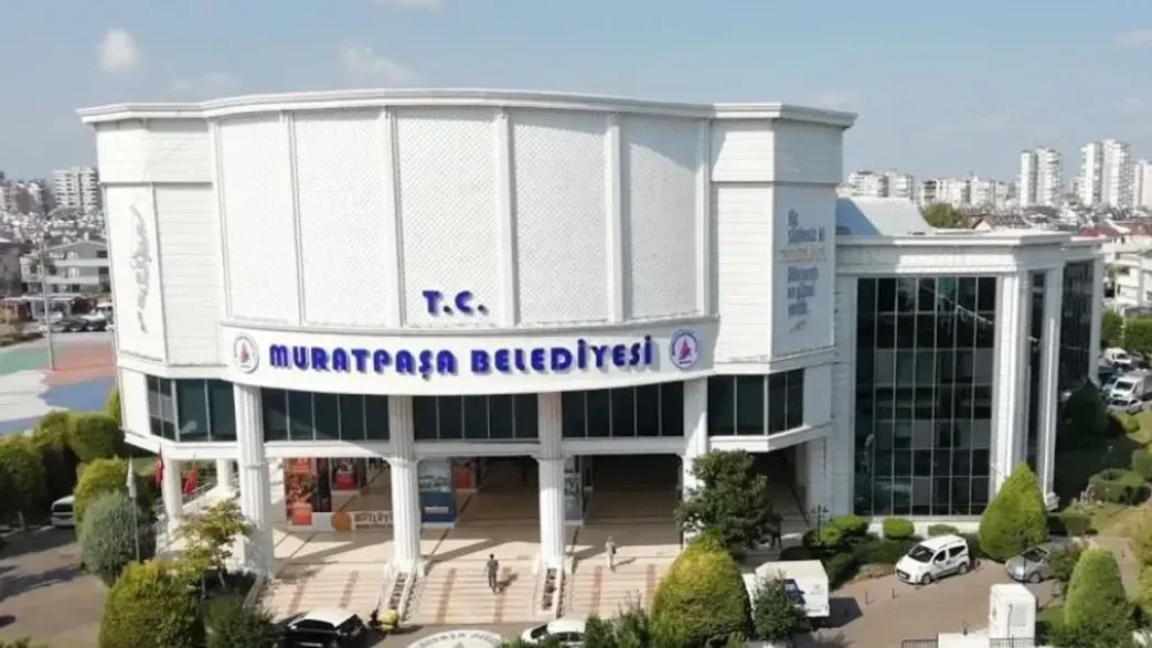 muratpaşa belediyesi işçi