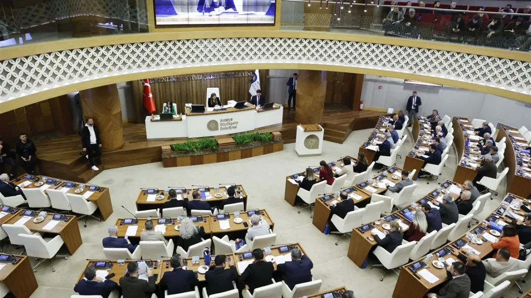 antalya büyükşehir belediyesi meclisi