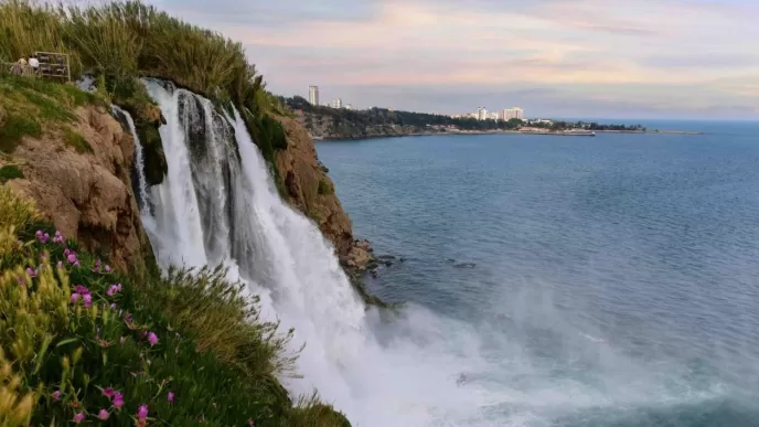 Antalya düden şelalesi lara