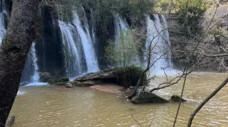 Antalya kurşunlu şelalesi nerede