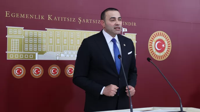 CHP Antalya Milletvekili Aykut Kaya