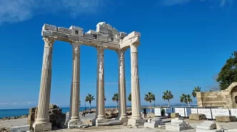 Apollon tapınağı nerede