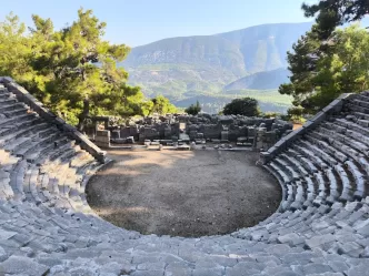 Arykanda antik kenti nerede