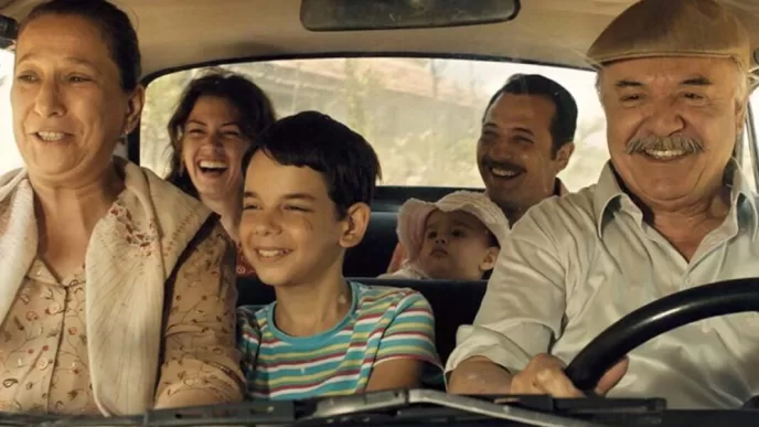 Geçmişten günümüze izlenmesi gereken yerli filmler