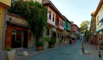 Muratpaşa gezilecek yerler