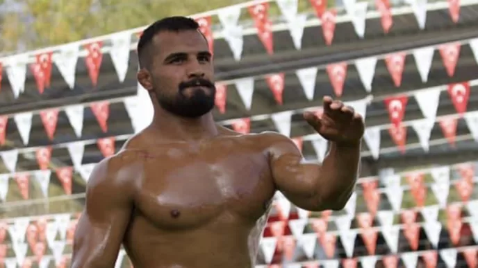 Mustafa Doğan Özkaya kimdir