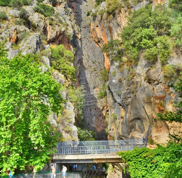 Saklıkent kanyonu nerede