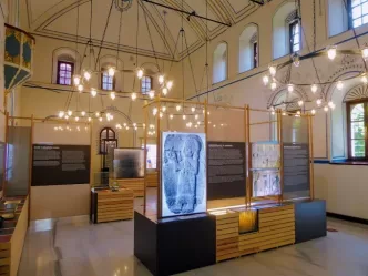 Suna ve İnan Kıraç kaleiçi müzesi nerede