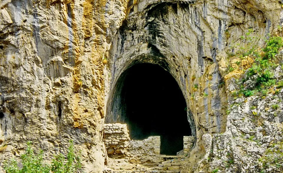 Zindan mağarası nerede