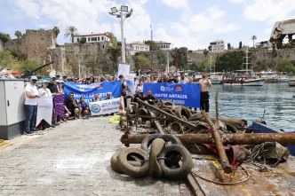 yat limanı dip temizliği