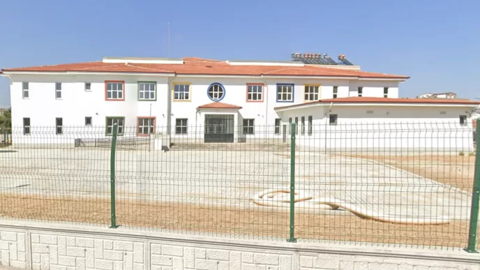 kepez yunus emre imam hatip ortaokulu