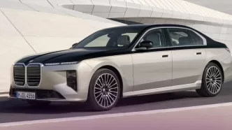 yeni elektrikli bmw i7 tanıtıldı