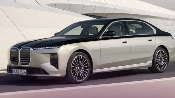 yeni elektrikli bmw i7 tanıtıldı