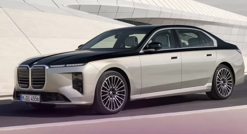 yeni elektrikli bmw i7 tanıtıldı