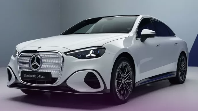 elektrikli Mercedes-Benz C-Class