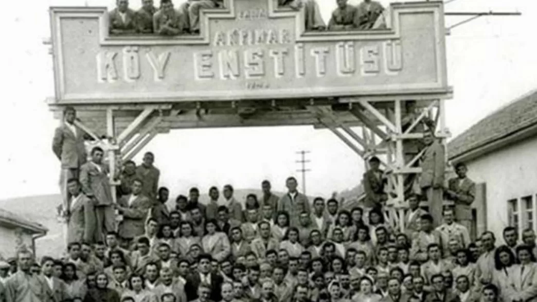 köy enstitüleri, aksu köy enstitüsü, hasan ali yücel, ismail hakkı tonguç