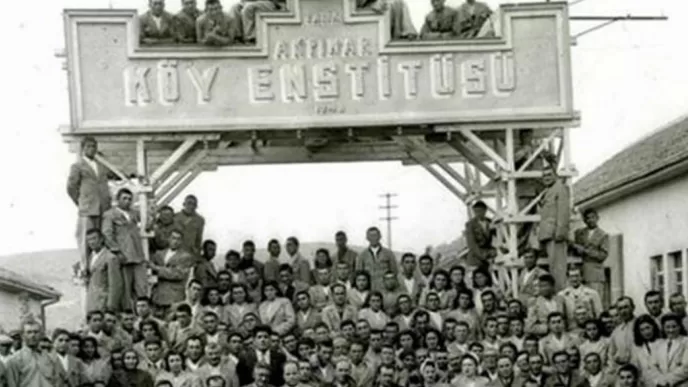 köy enstitüleri, aksu köy enstitüsü, hasan ali yücel, ismail hakkı tonguç