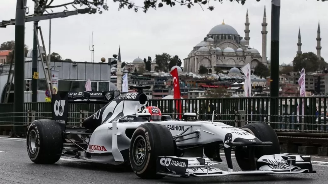 formula 1 tekrar istanbul'da