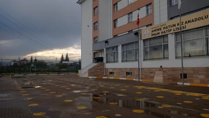 kepez amine hatun kız anadolu imam hatip lisesi