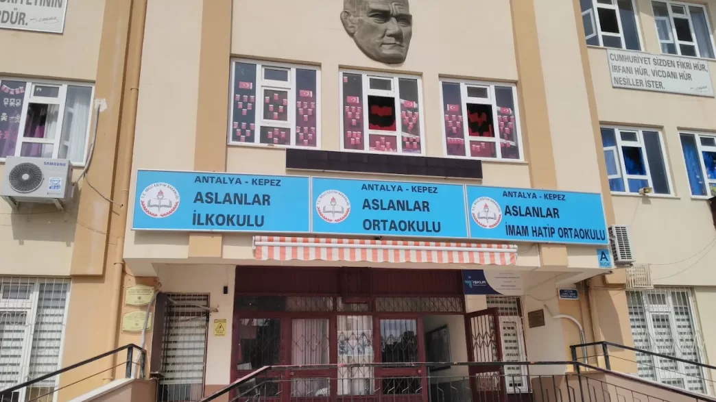 kepez aslanlar ilkokulu ve ortaokulu