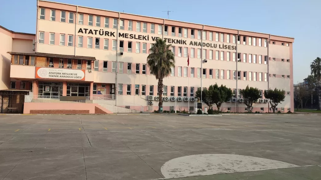 antalya atatürk mesleki ve teknik anadolu lisesi