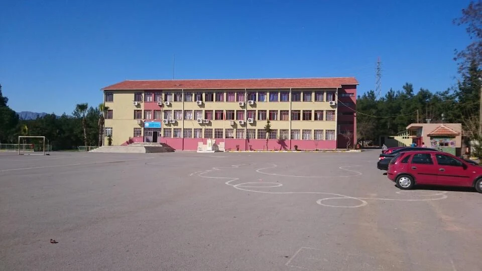 fatma parıltı ortaokulu