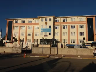 fikret haluk saraçoğlu ilkokulu