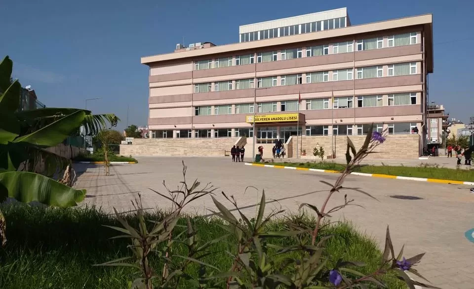 gülveren anadolu lisesi