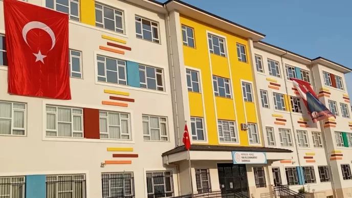 kepez 100. yıl cumhuriyet ilkokulu