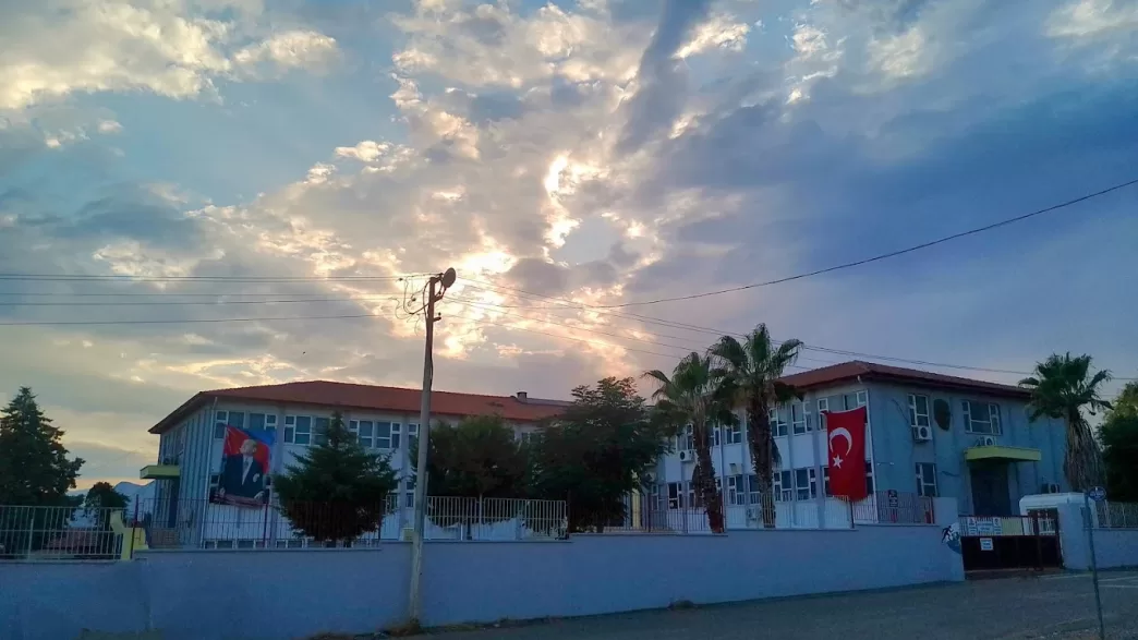 kepez süleyman demirel ilkokulu ve ortaokulu