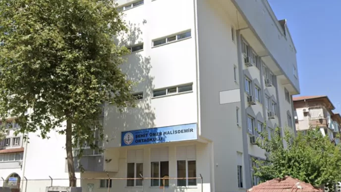alanya şehit ömer halisdemir ortaokulu adres