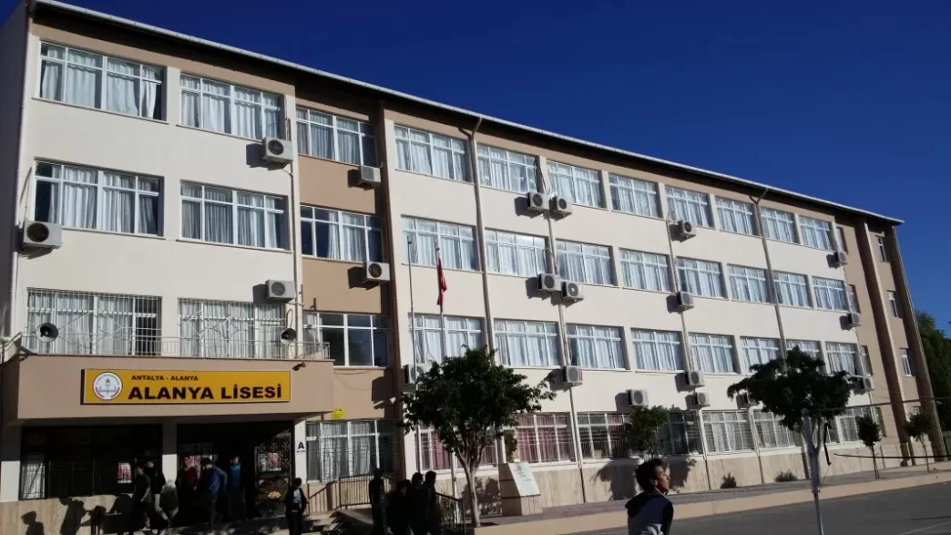 Alanya Lisesi adres