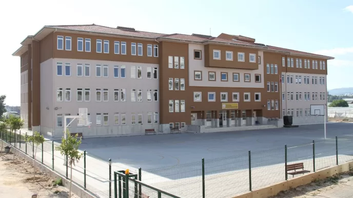 Alanya Cemile Kuyumcu Mesleki ve Teknik Anadolu Lisesi adres