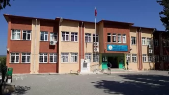 alanya avsallar halıcı orhan ilkokulu adres