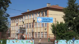 alanya jülide akça ilkokulu adres