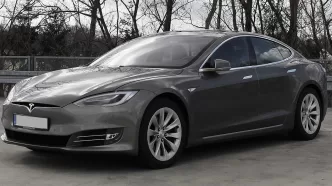 tesla yeni klips sistemi