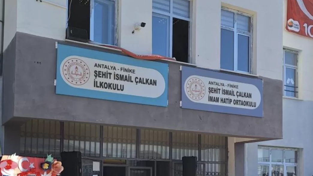 Finike Şehit İsmail Çalkan İlkokulu adres