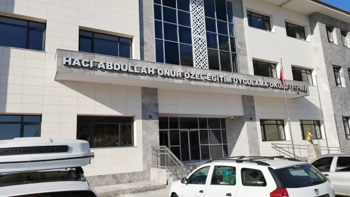 Finike Hacı Abdullah Onur Özel Eğitim Uygulama Okulu adres