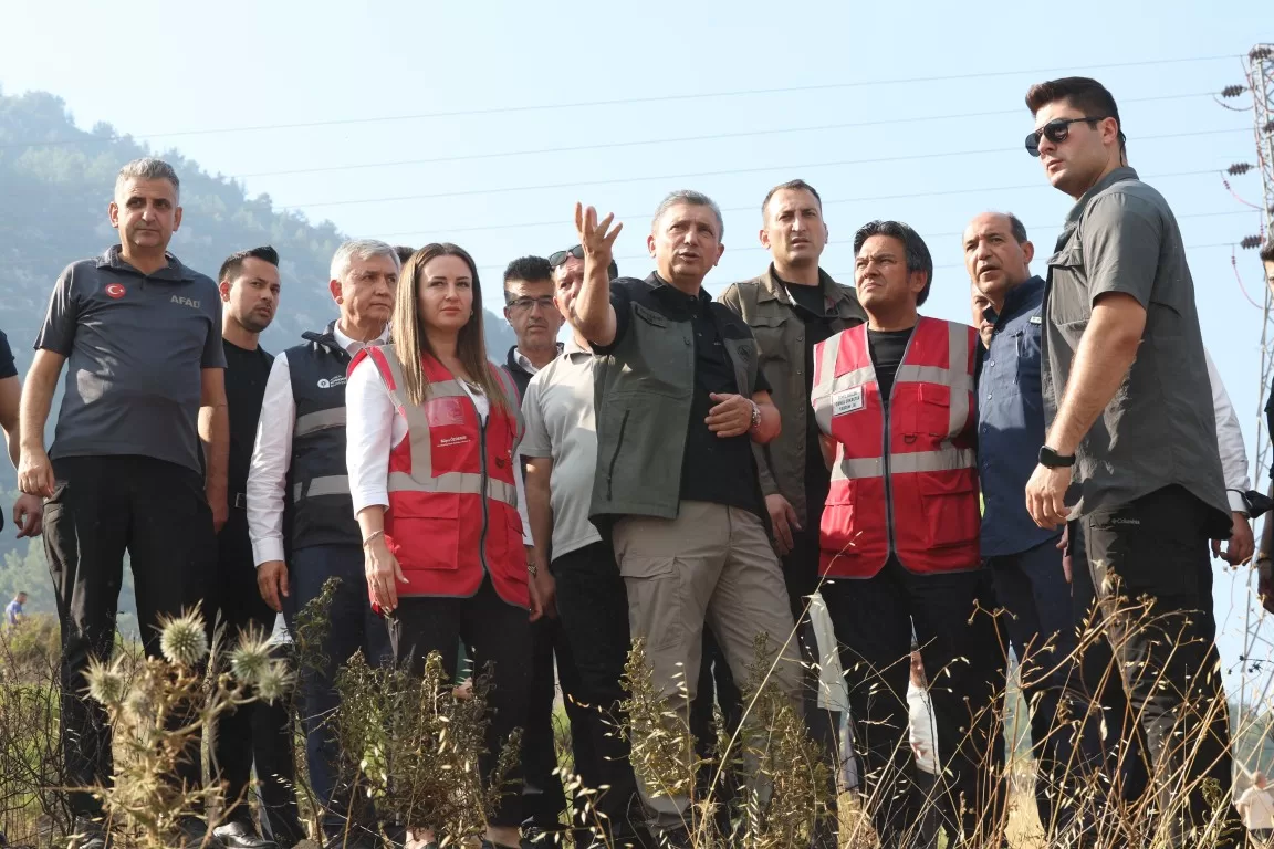 antalya orman yangınları, kumluca yangını, kaş üzümlü yangını, alanya sapadere yangını, antalya büyükşehir yangın