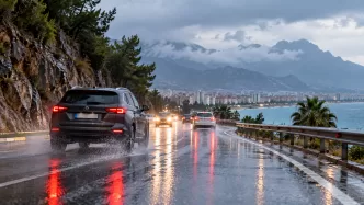 antalya yağmurlu havada sürüş güvenliği
